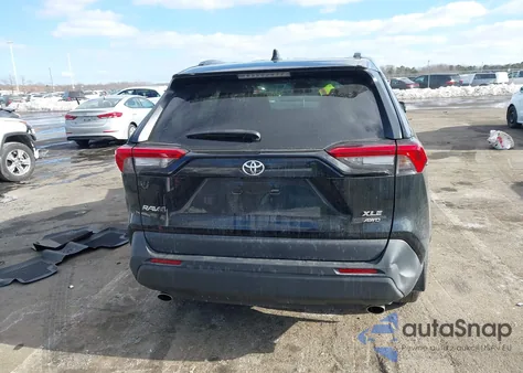 2022 Toyota Rav4 Xle из США, поврежденный, VIN 2T3P1RFV9NC296109